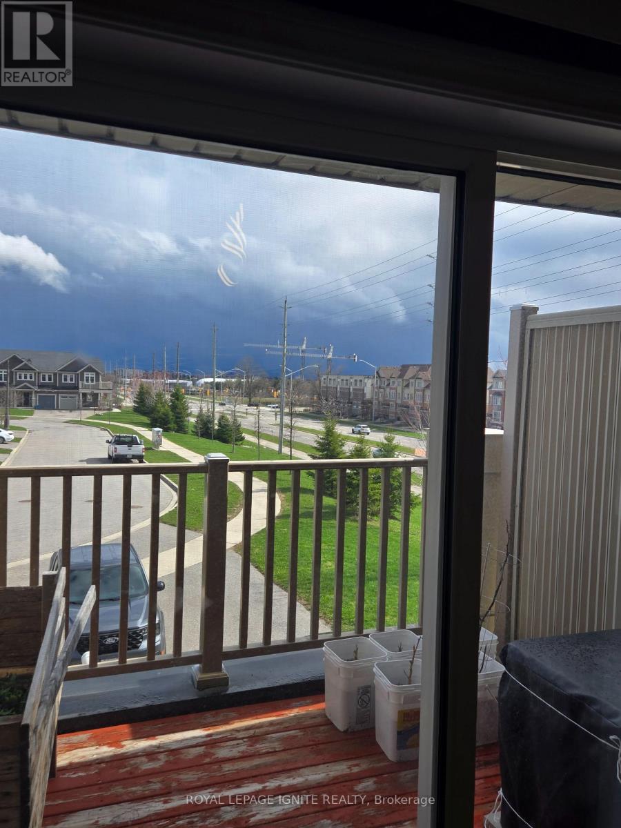 51 GREAT GABE CRESCENT, Oshawa (Windfields), Ontario, L1L0G6 — Photo 3