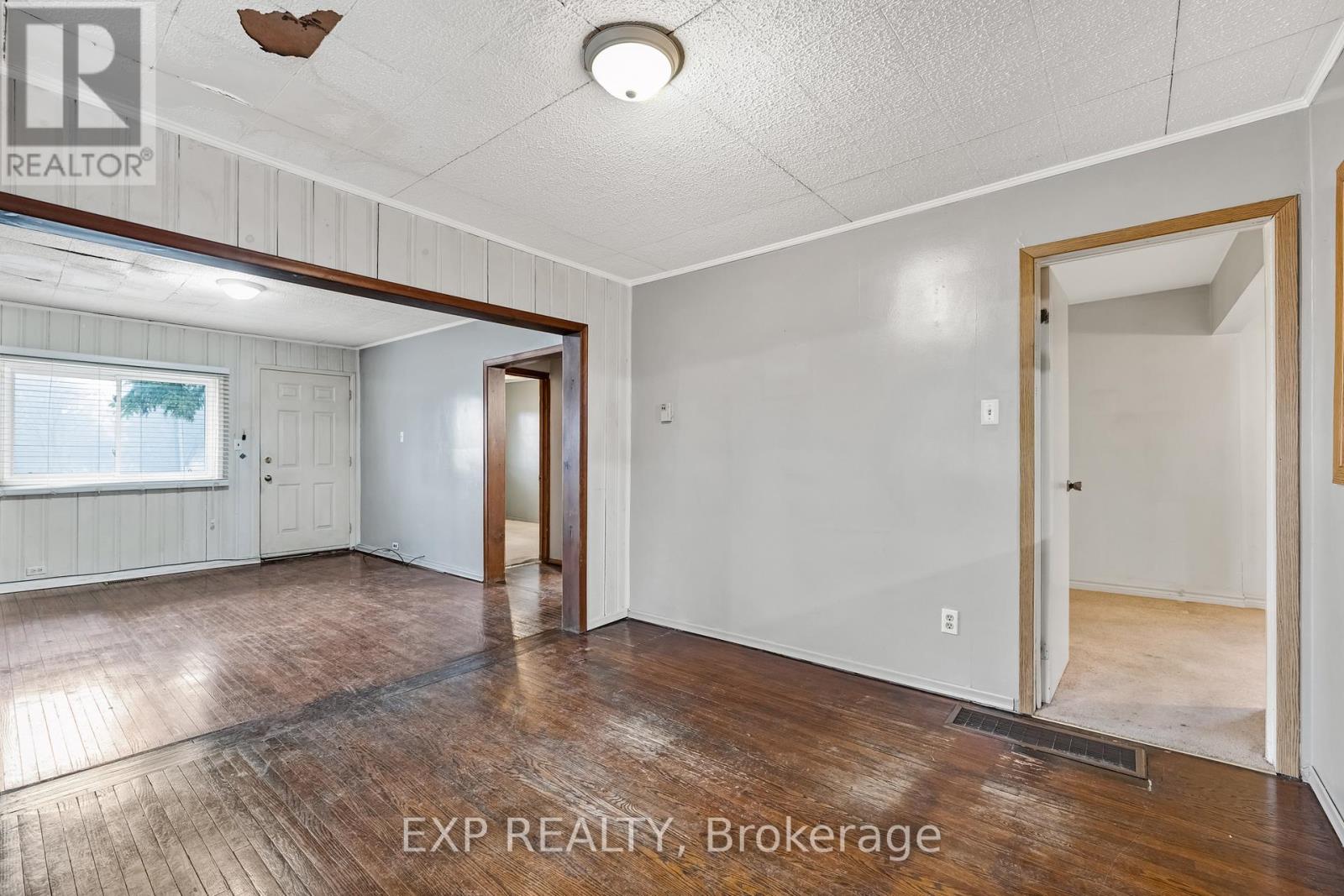 6160 KING ROAD, King (Nobleton), Ontario, L0G1N0 — Photo 11