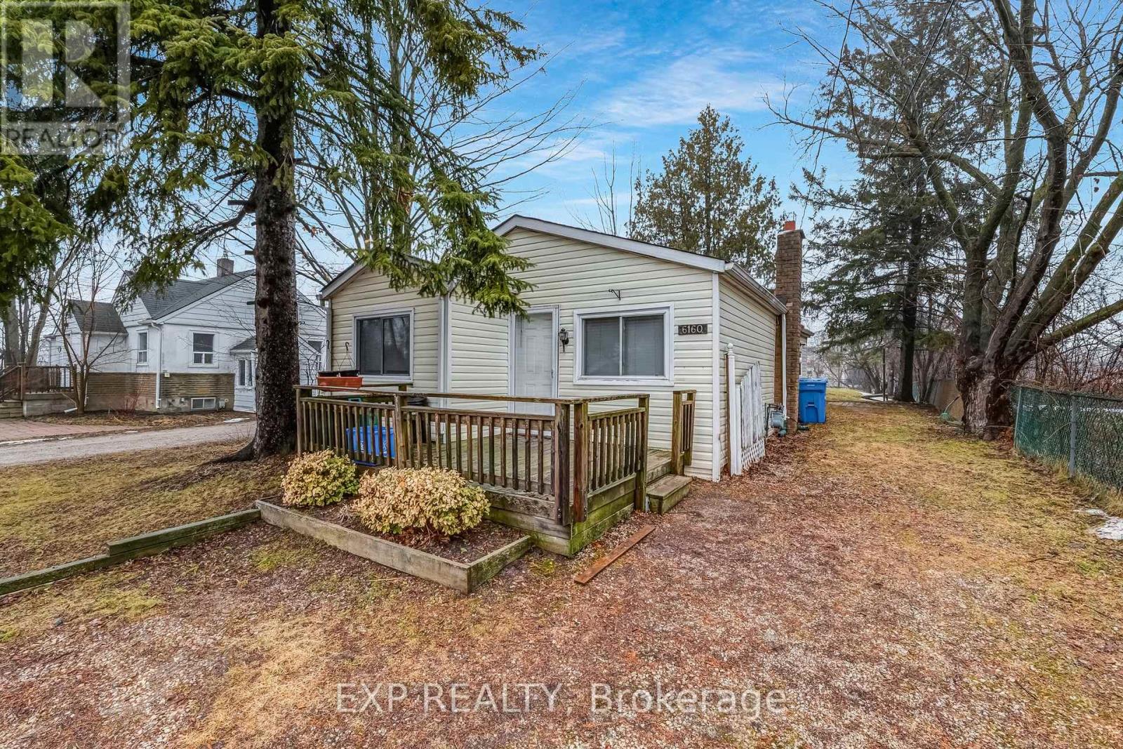 6160 KING ROAD, King (Nobleton), Ontario, L0G1N0 — Photo 2