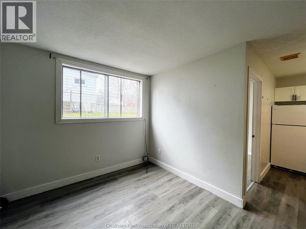 89 Sheldon AVENUE Unit# 1, Chatham, Ontario, N7L3M8 — Photo 3