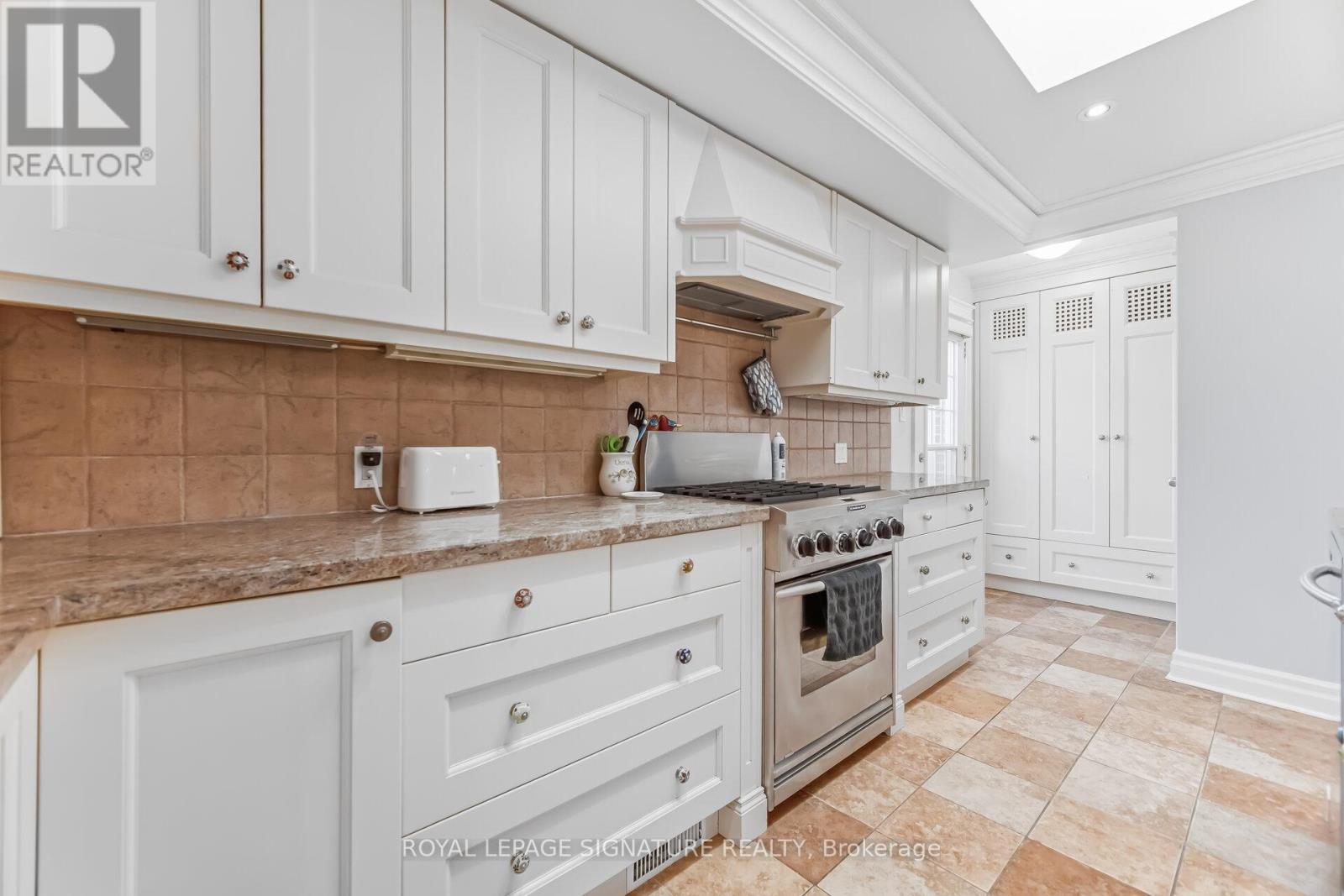 34 LORRAINE CRESCENT, Brampton (Westgate), Ontario, L6S2R7 — Photo 10