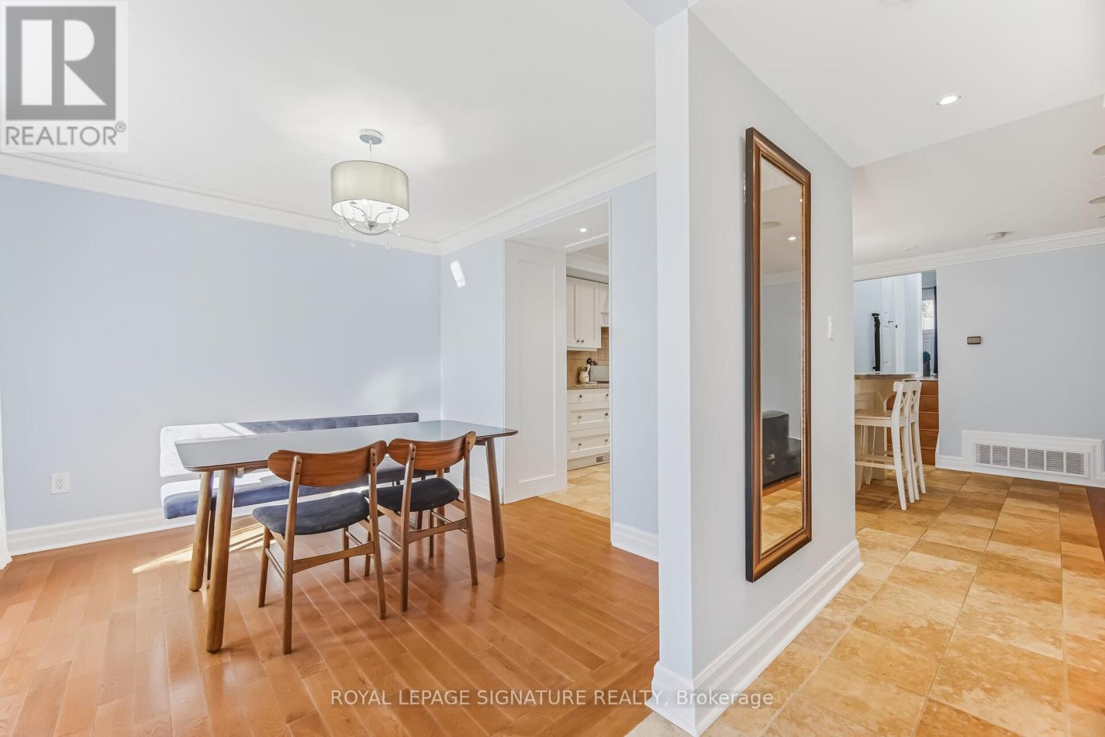 34 LORRAINE CRESCENT, Brampton (Westgate), Ontario, L6S2R7 — Photo 4