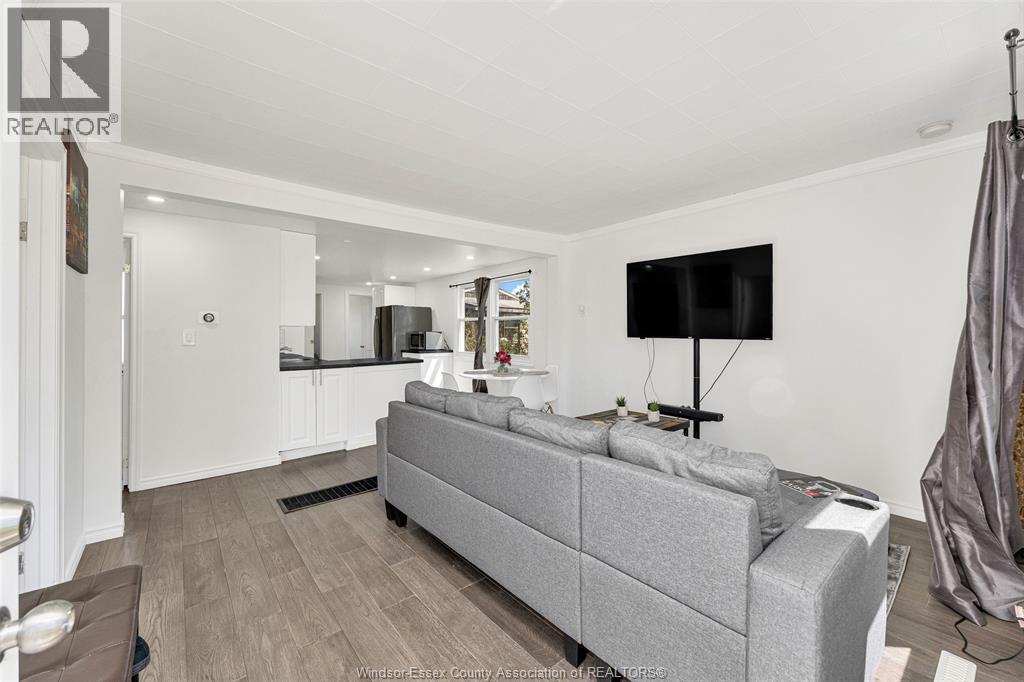 3456 RIBERDY, Windsor, Ontario, N8W3V6 — Photo 6