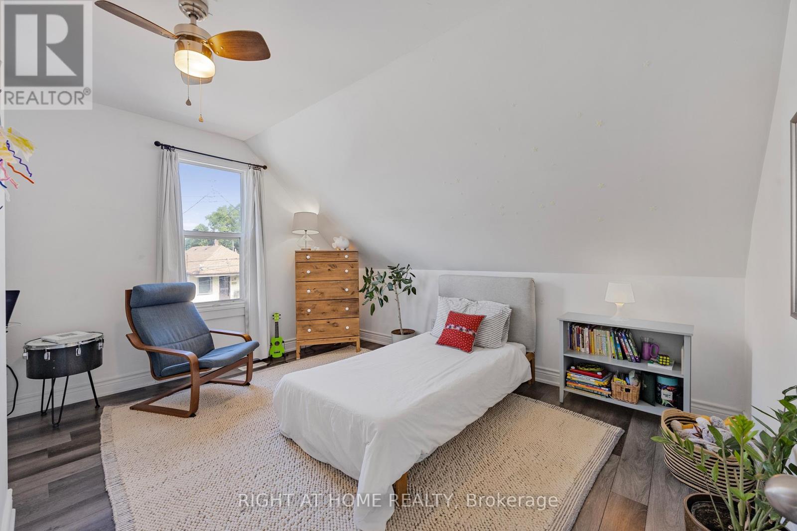 71 ROBINS AVENUE, Hamilton (Crown Point), Ontario, L8H4N3 — Photo 18