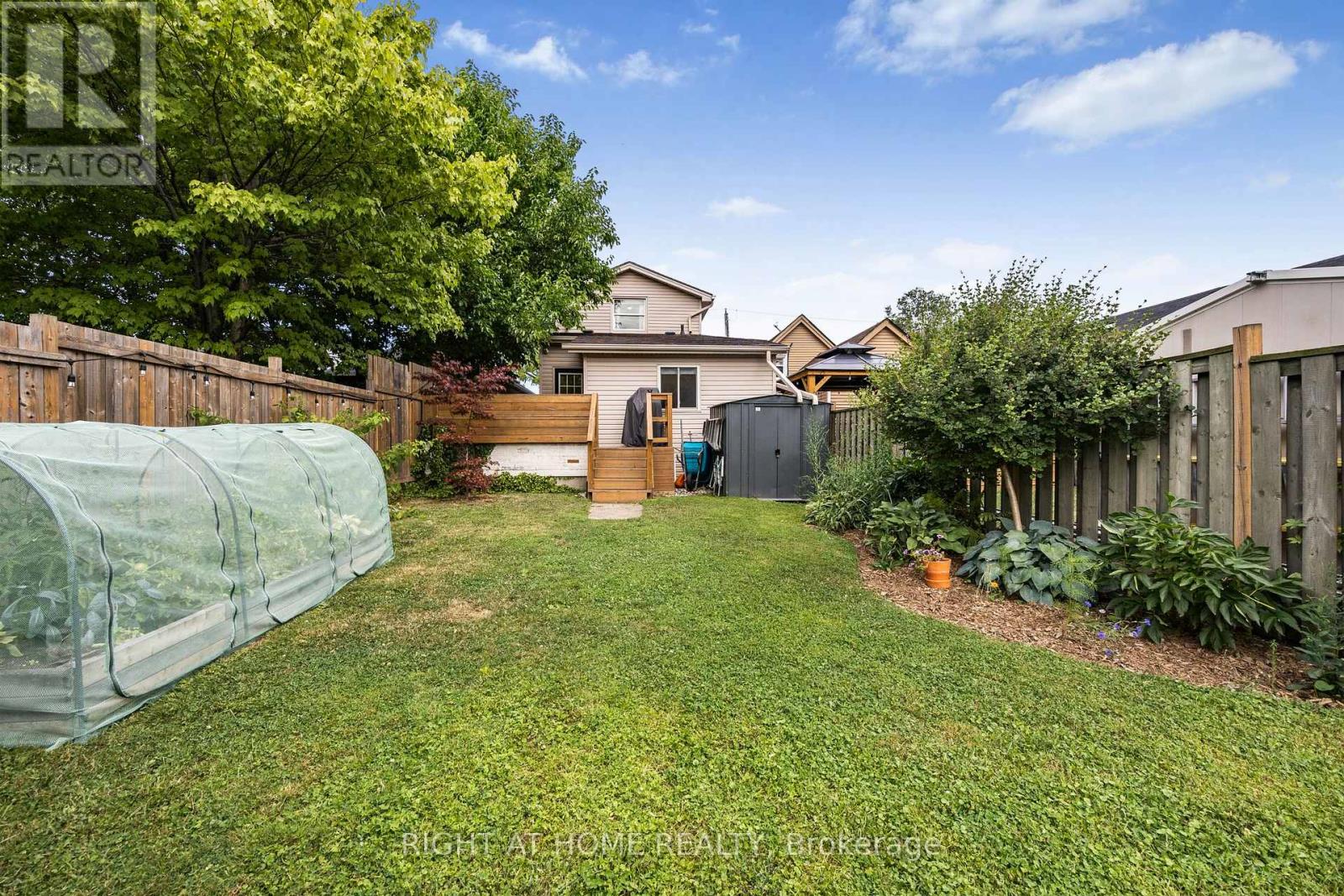 71 ROBINS AVENUE, Hamilton (Crown Point), Ontario, L8H4N3 — Photo 26