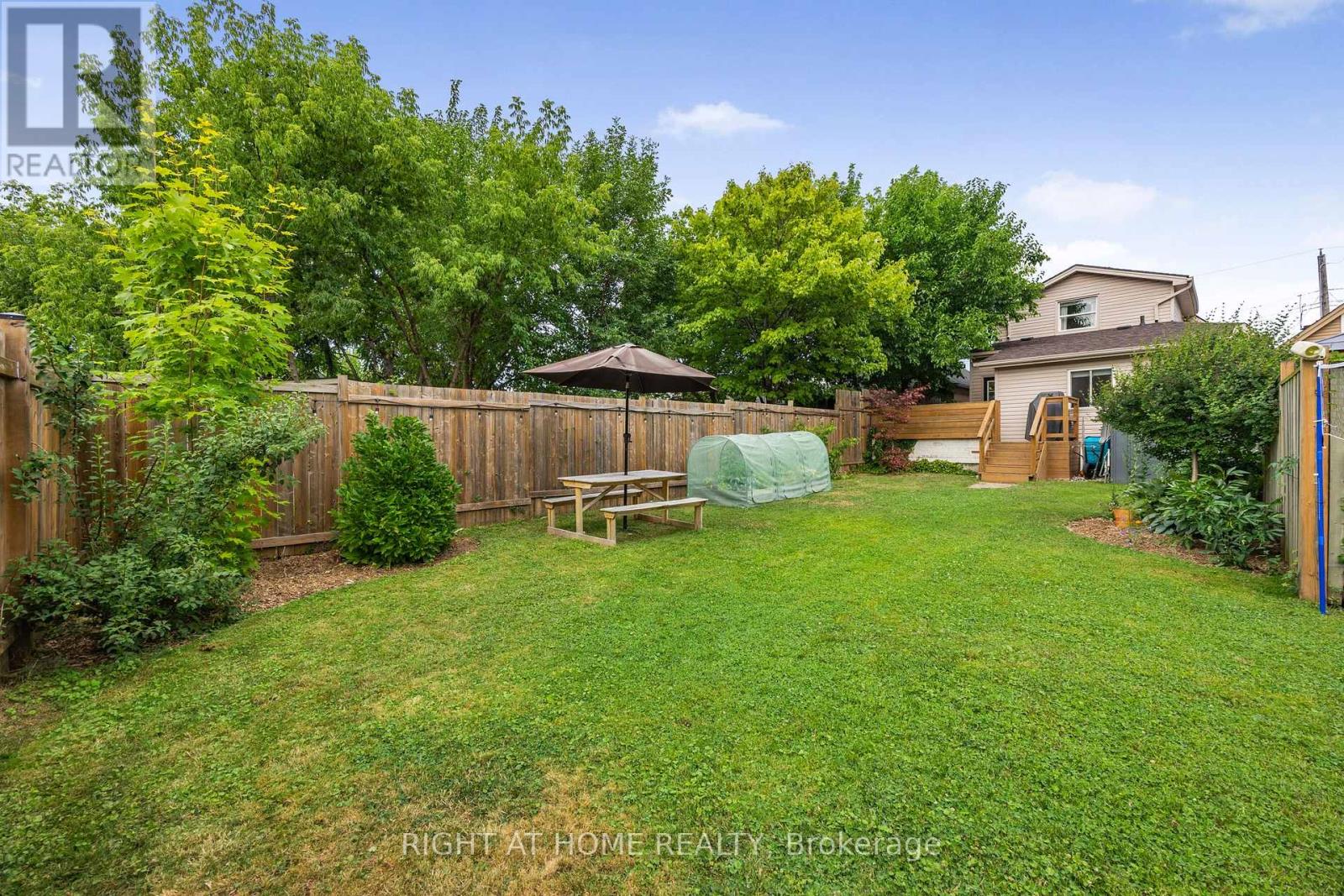 71 ROBINS AVENUE, Hamilton (Crown Point), Ontario, L8H4N3 — Photo 28