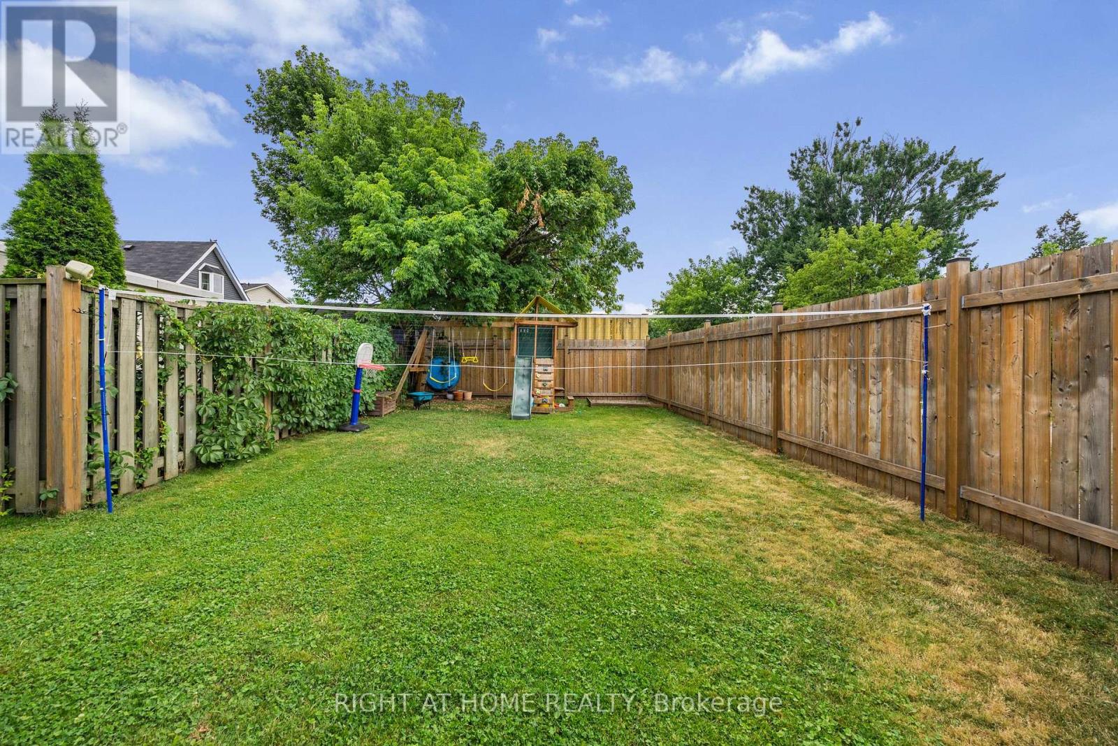 71 ROBINS AVENUE, Hamilton (Crown Point), Ontario, L8H4N3 — Photo 30