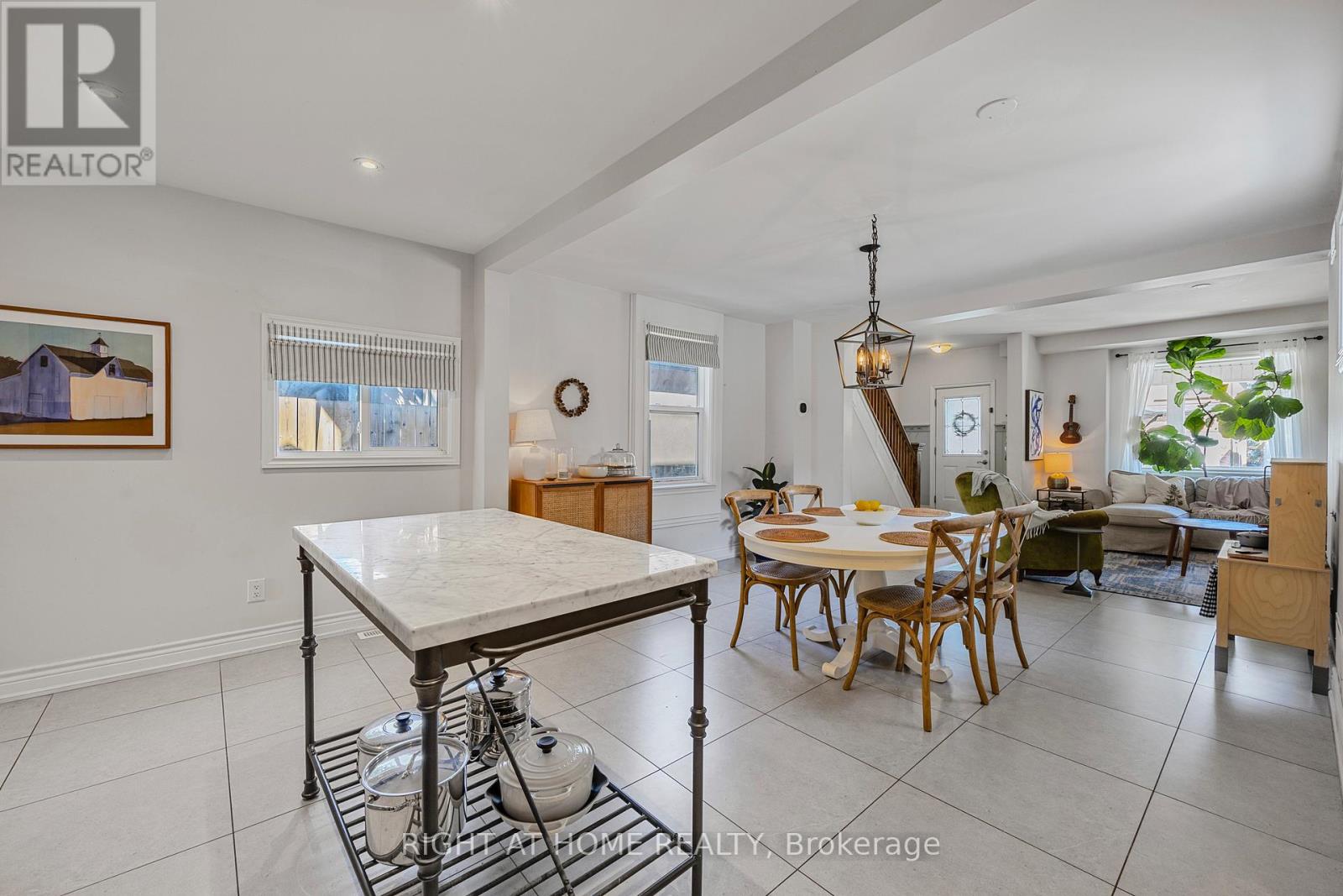 71 ROBINS AVENUE, Hamilton (Crown Point), Ontario, L8H4N3 — Photo 7