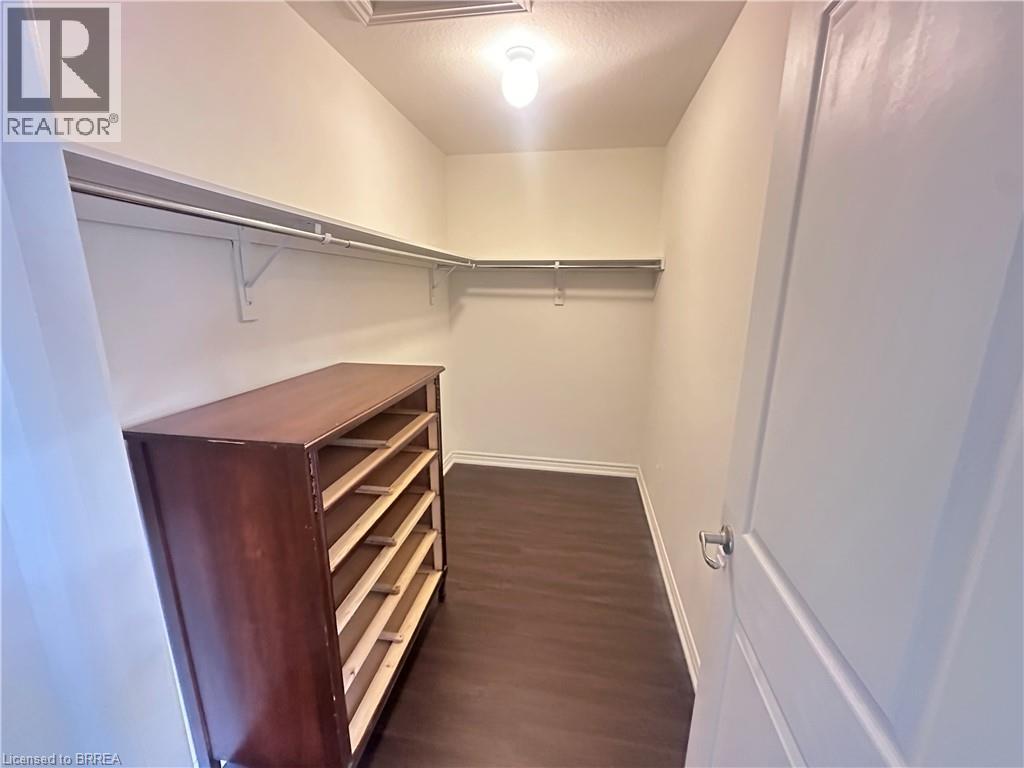 48 WAKELING Drive, Brantford, Ontario, N3T5L8 — Photo 18