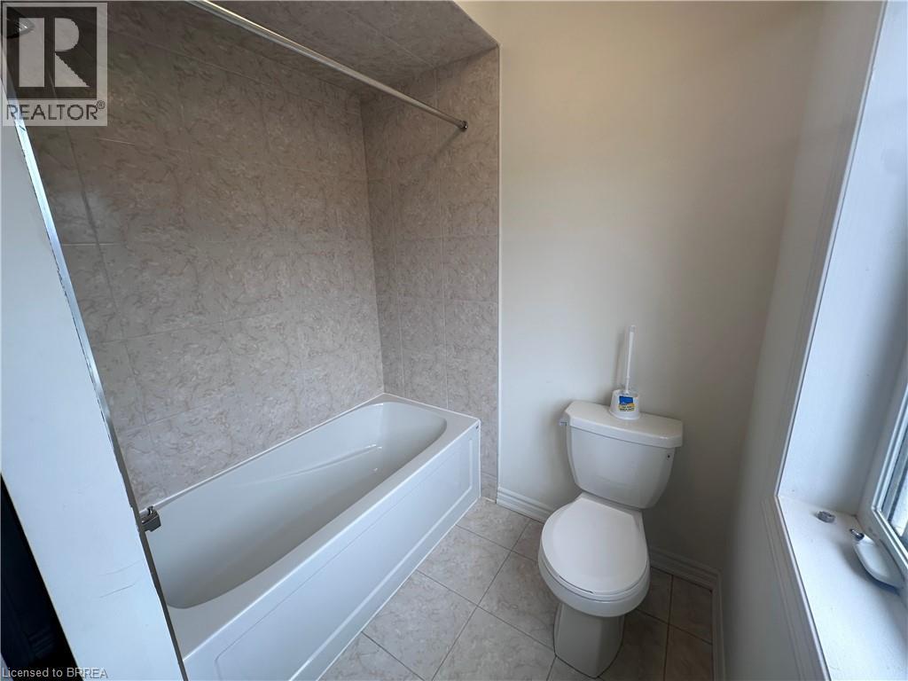 48 WAKELING Drive, Brantford, Ontario, N3T5L8 — Photo 28