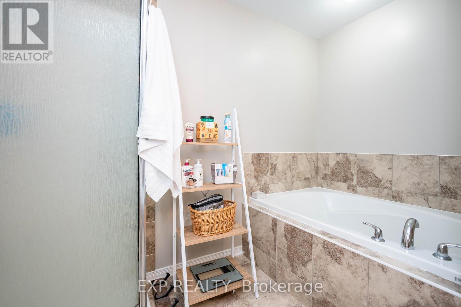 504 BARHOLM PRIVATE, Ottawa, Ontario, K4B1H9 — Photo 22