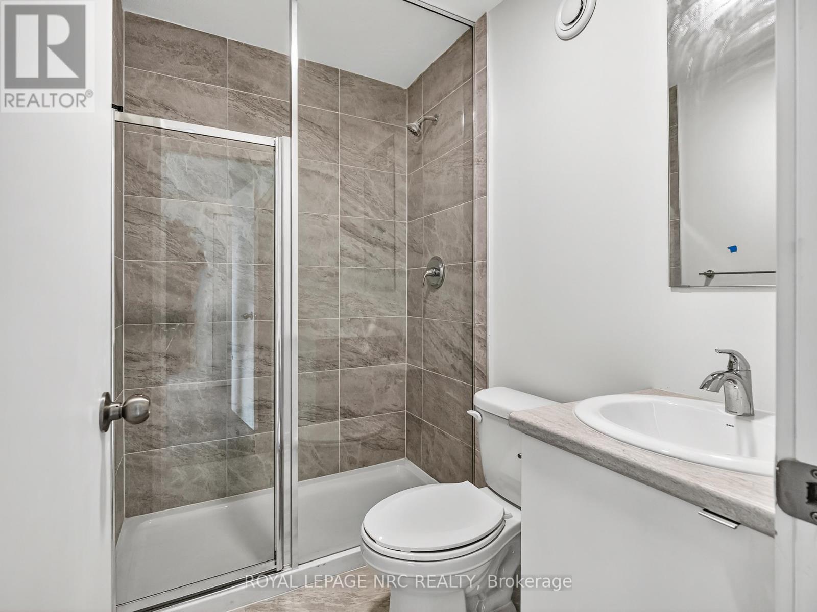 312B - 16 MELBOURNE AVENUE, St. Catharines (E. Chester), Ontario, L2P2N2 — Photo 12