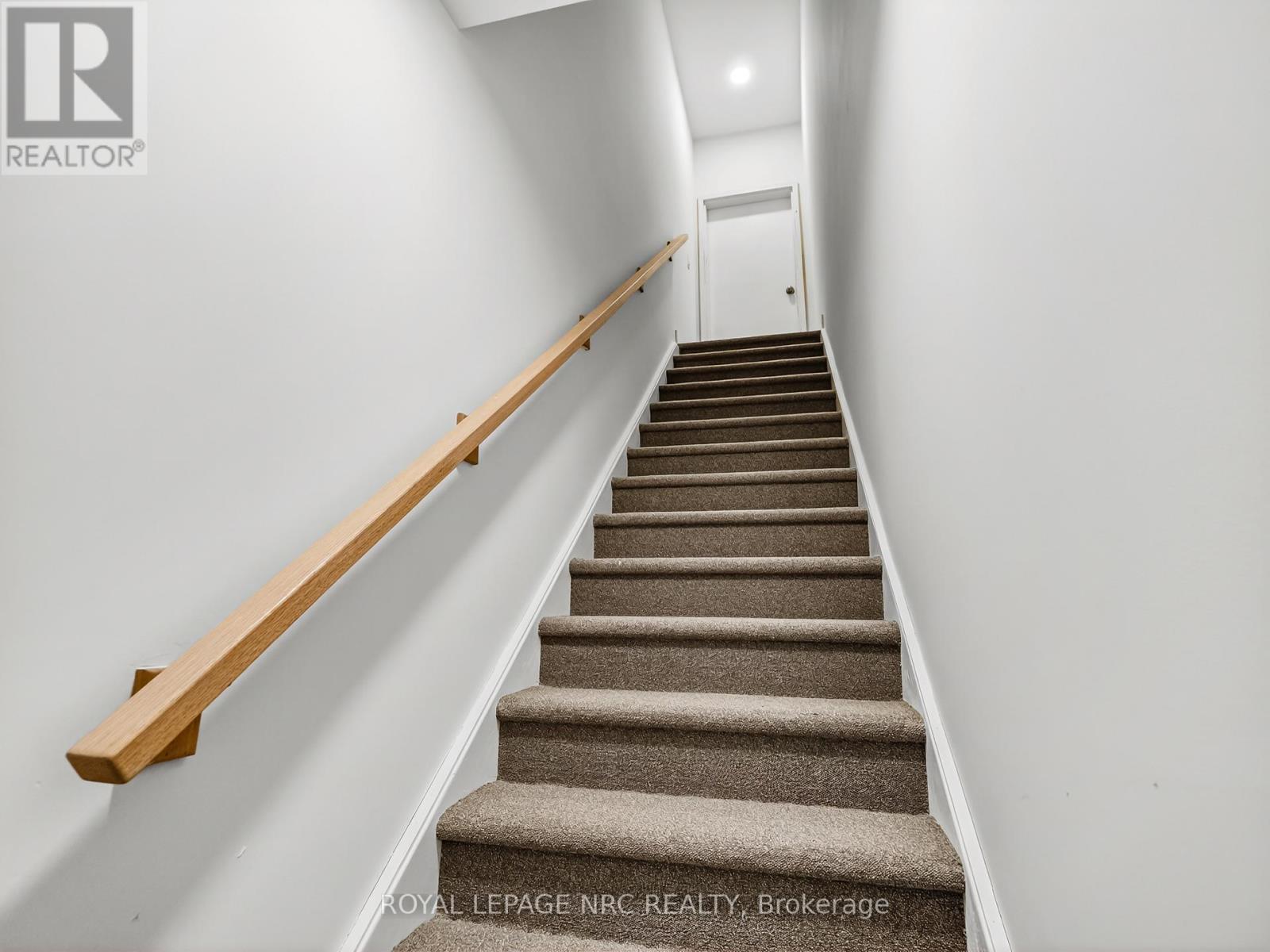 312B - 16 MELBOURNE AVENUE, St. Catharines (E. Chester), Ontario, L2P2N2 — Photo 4