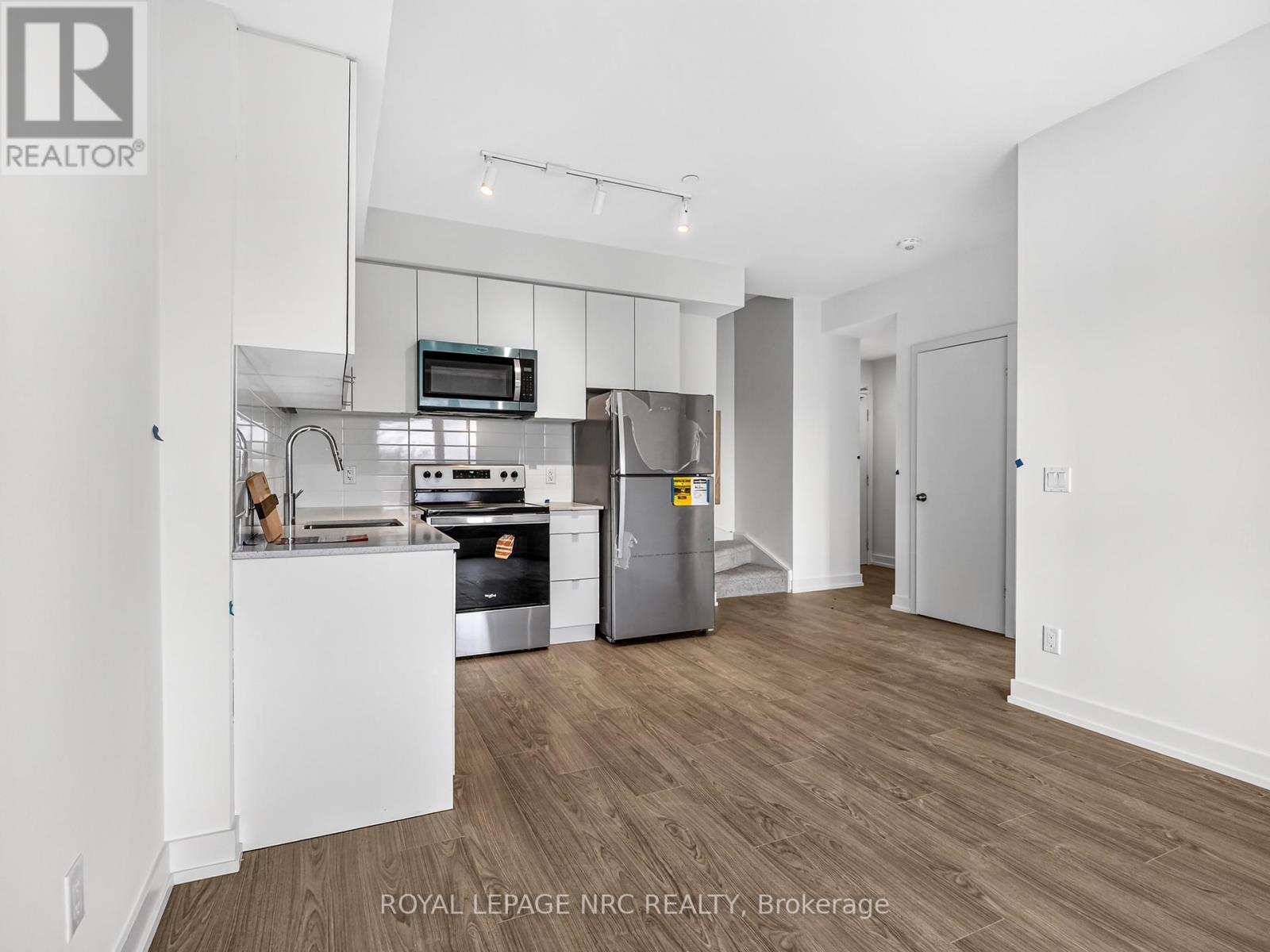 312B - 16 MELBOURNE AVENUE, St. Catharines (E. Chester), Ontario, L2P2N2 — Photo 6