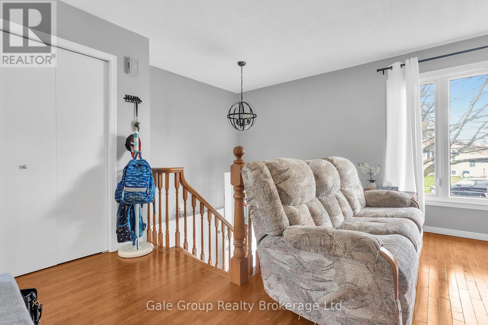 1132 PEARSON DRIVE, Woodstock (Woodstock - North), Ontario, N4S8V2 — Photo 3