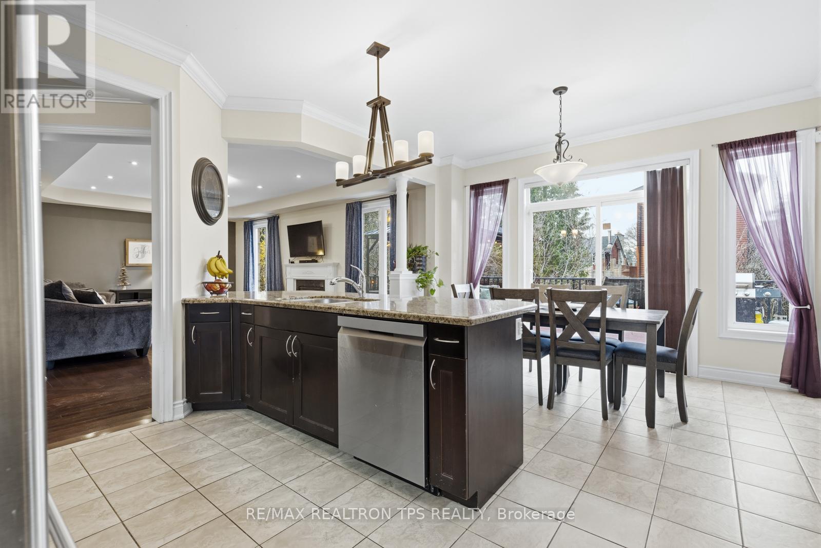 555 KINGSFIELD LOOP, Oshawa (Samac), Ontario, L1K0H8 — Photo 13