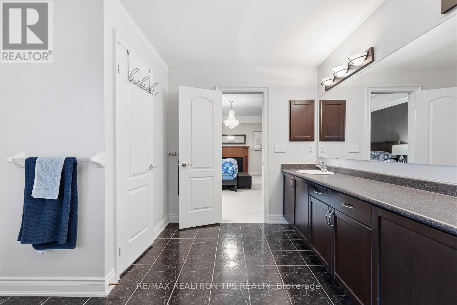 555 KINGSFIELD LOOP, Oshawa (Samac), Ontario, L1K0H8 — Photo 32