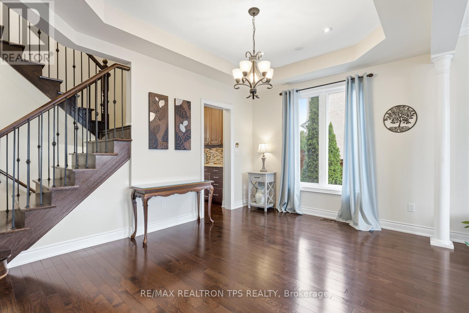 555 KINGSFIELD LOOP, Oshawa (Samac), Ontario, L1K0H8 — Photo 7