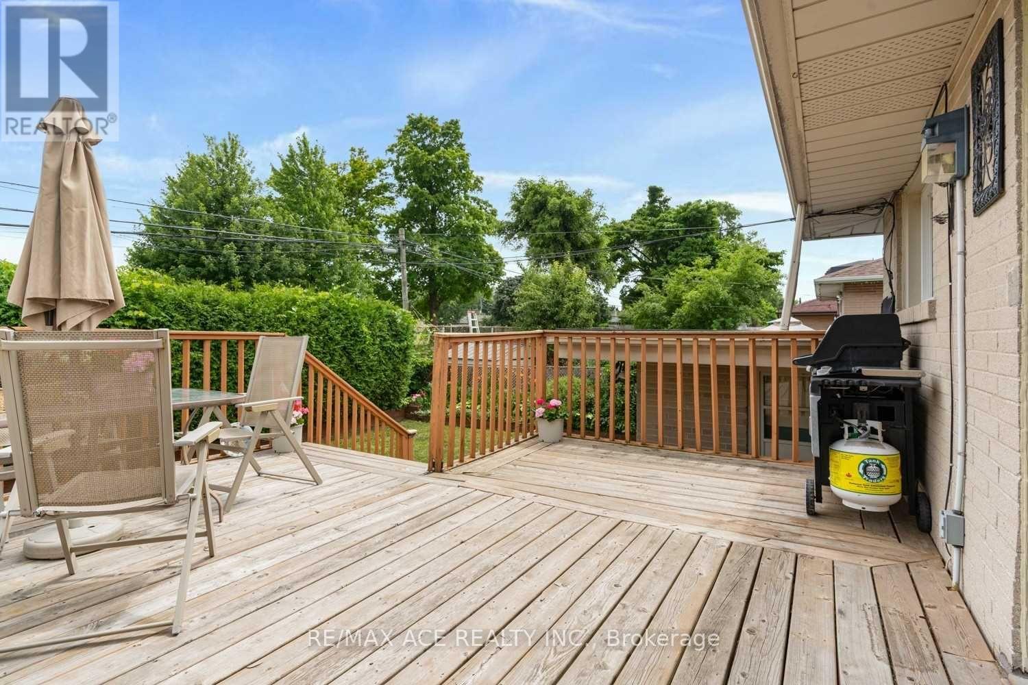 MAIN - 27 OAKRIDGE DRIVE, Toronto (Cliffcrest), Ontario, M1M2A5 — Photo 14