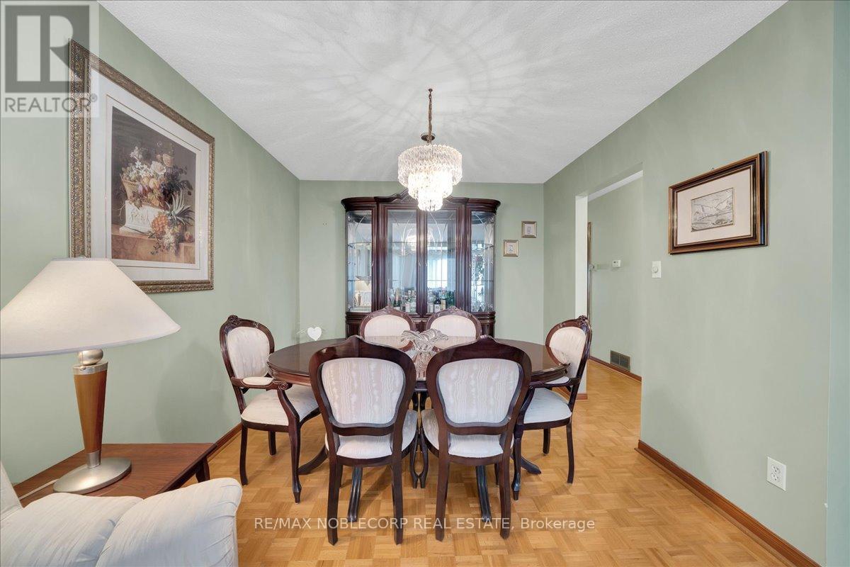 175 OLIVER LANE, Vaughan (Maple), Ontario, L6A1A9 — Photo 11