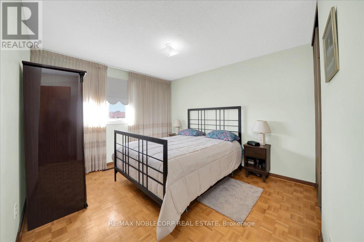 175 OLIVER LANE, Vaughan (Maple), Ontario, L6A1A9 — Photo 24