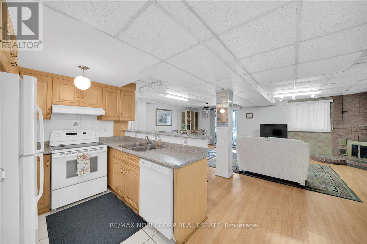 175 OLIVER LANE, Vaughan (Maple), Ontario, L6A1A9 — Photo 34