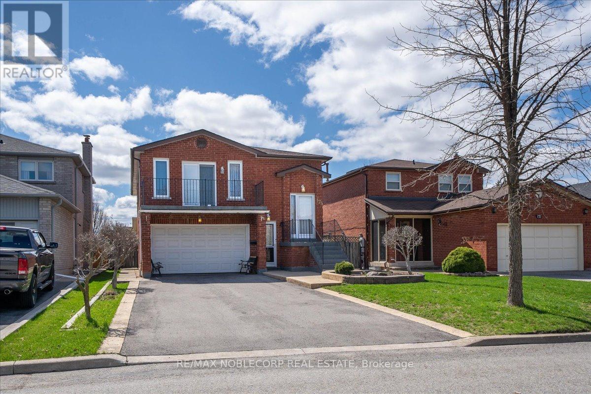175 OLIVER LANE, Vaughan (Maple), Ontario, L6A1A9 — Photo 4