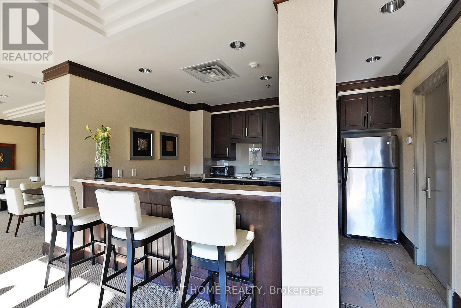 211 - 18 HARDING BOULEVARD, Richmond Hill (Harding), Ontario, L4C0T3 — Photo 39