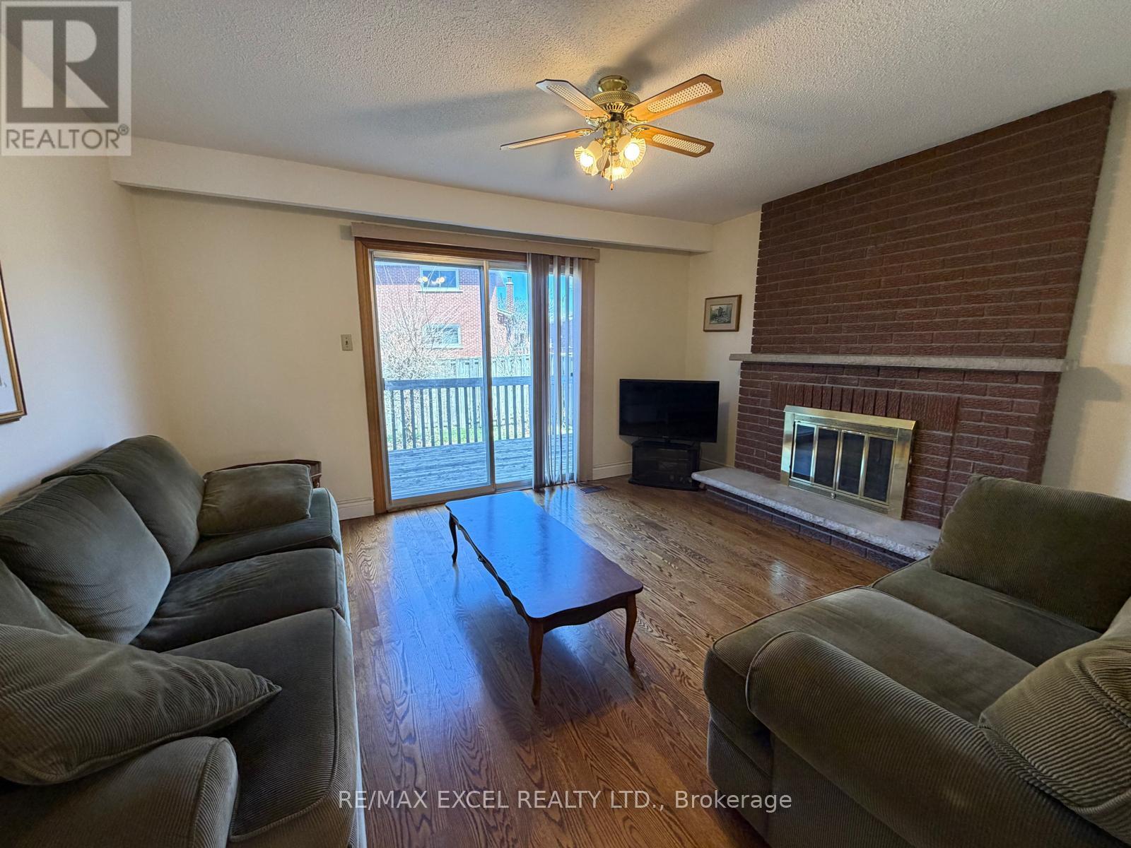 94 PEPPERELL CRESCENT, Markham (Milliken Mills West), Ontario, L3R3G8 — Photo 7