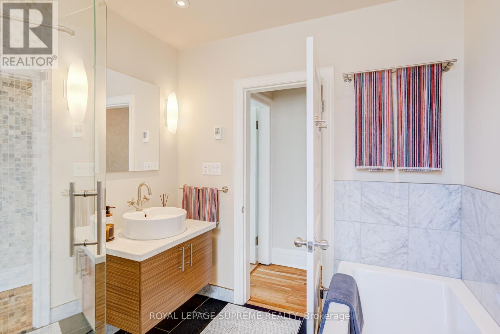 589 GLADSTONE AVENUE, Toronto (Dovercourt-Wallace Emerson-Junction), Ontario, M6H3J3 — Photo 29