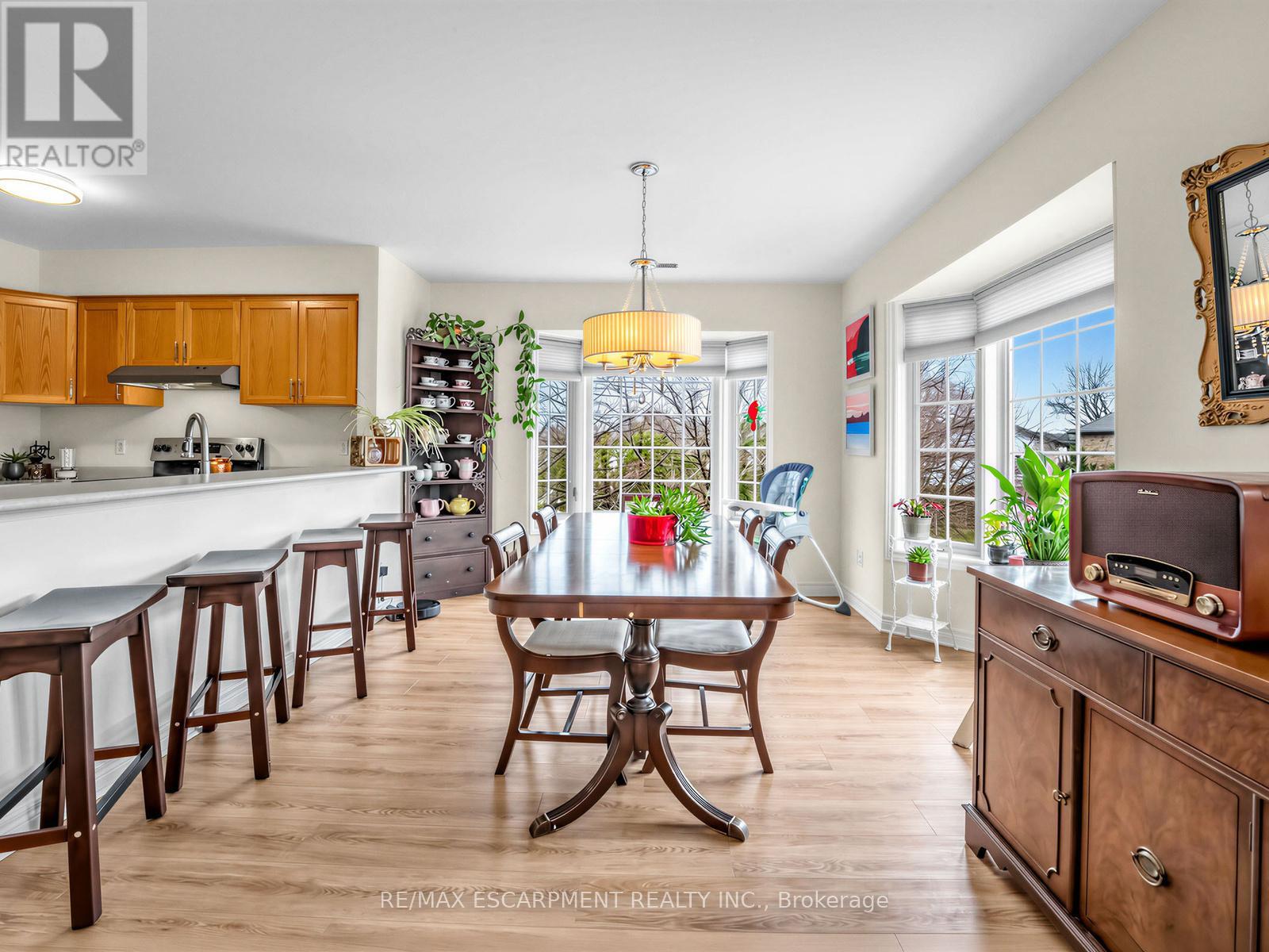 10 - 705 CUMBERLAND AVENUE, Burlington (Roseland), Ontario, L7N3W4 — Photo 10