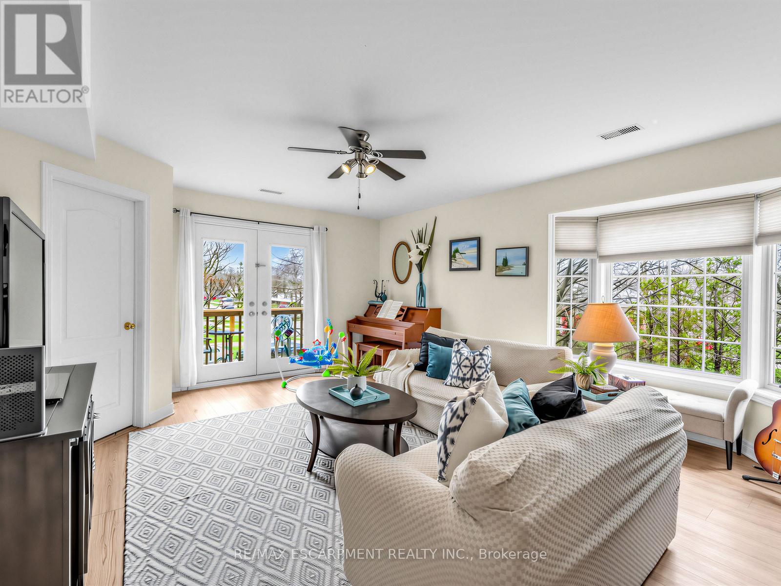 10 - 705 CUMBERLAND AVENUE, Burlington (Roseland), Ontario, L7N3W4 — Photo 14