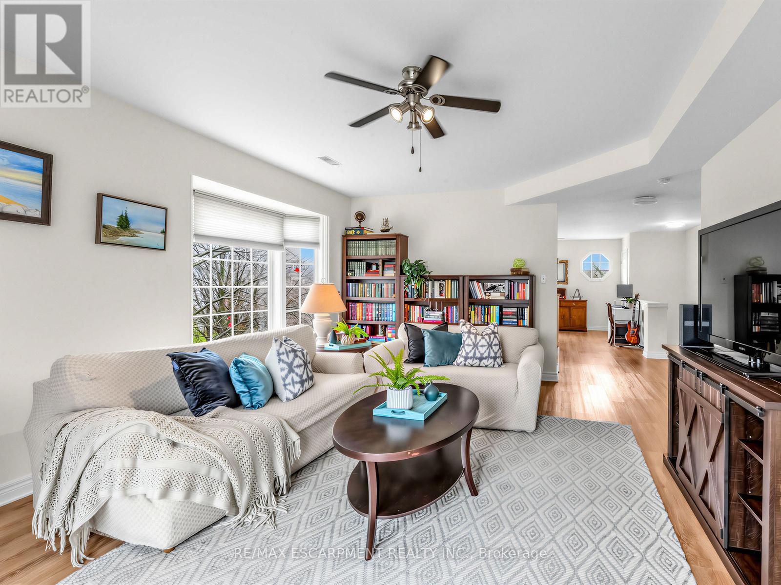 10 - 705 CUMBERLAND AVENUE, Burlington (Roseland), Ontario, L7N3W4 — Photo 15