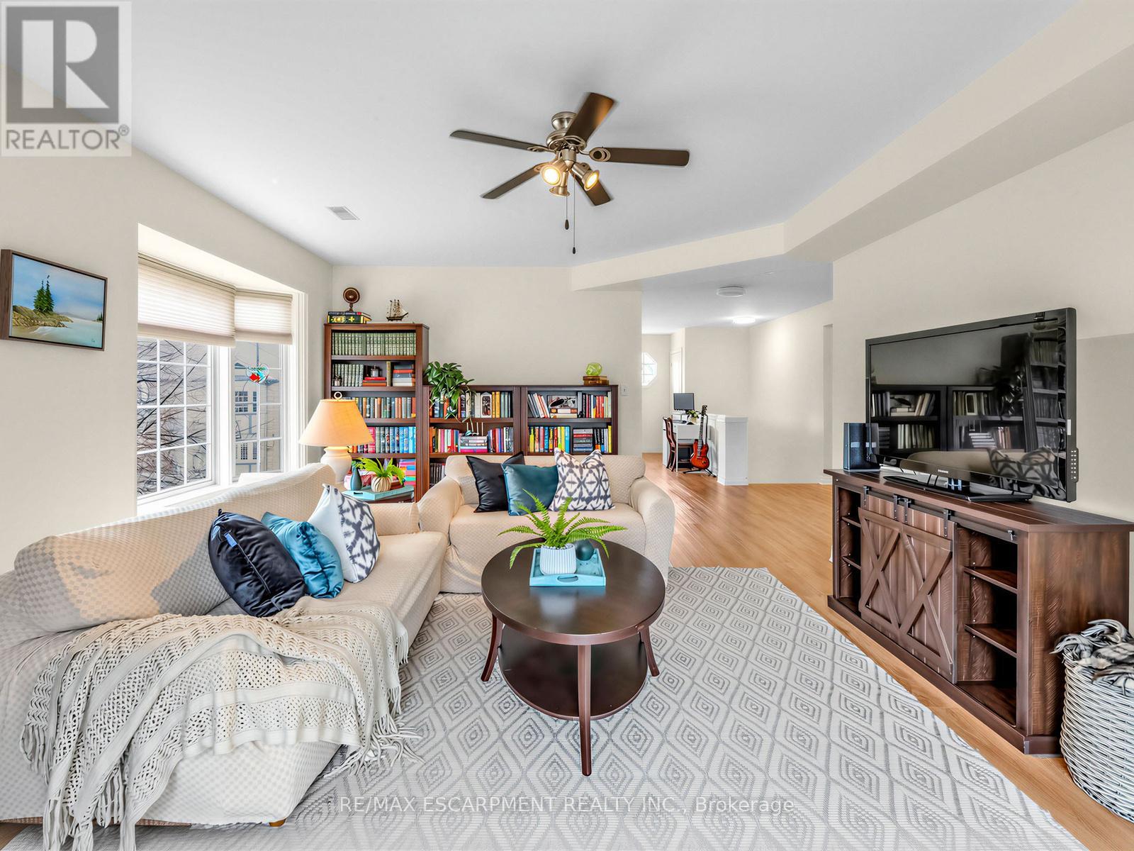 10 - 705 CUMBERLAND AVENUE, Burlington (Roseland), Ontario, L7N3W4 — Photo 16