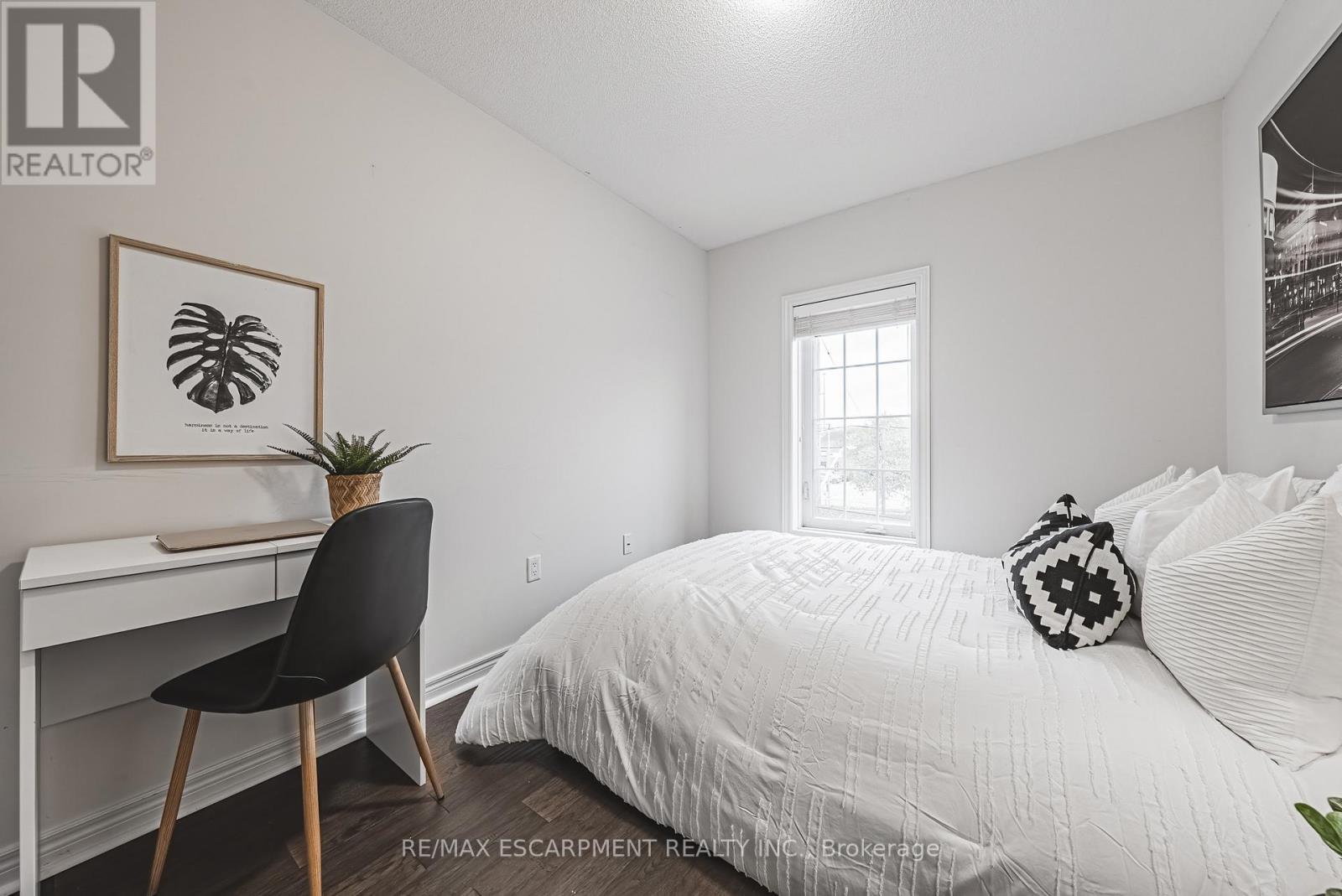 4 - 2220 QUEENSWAY DRIVE, Burlington (Freeman), Ontario, L7R0E7 — Photo 19