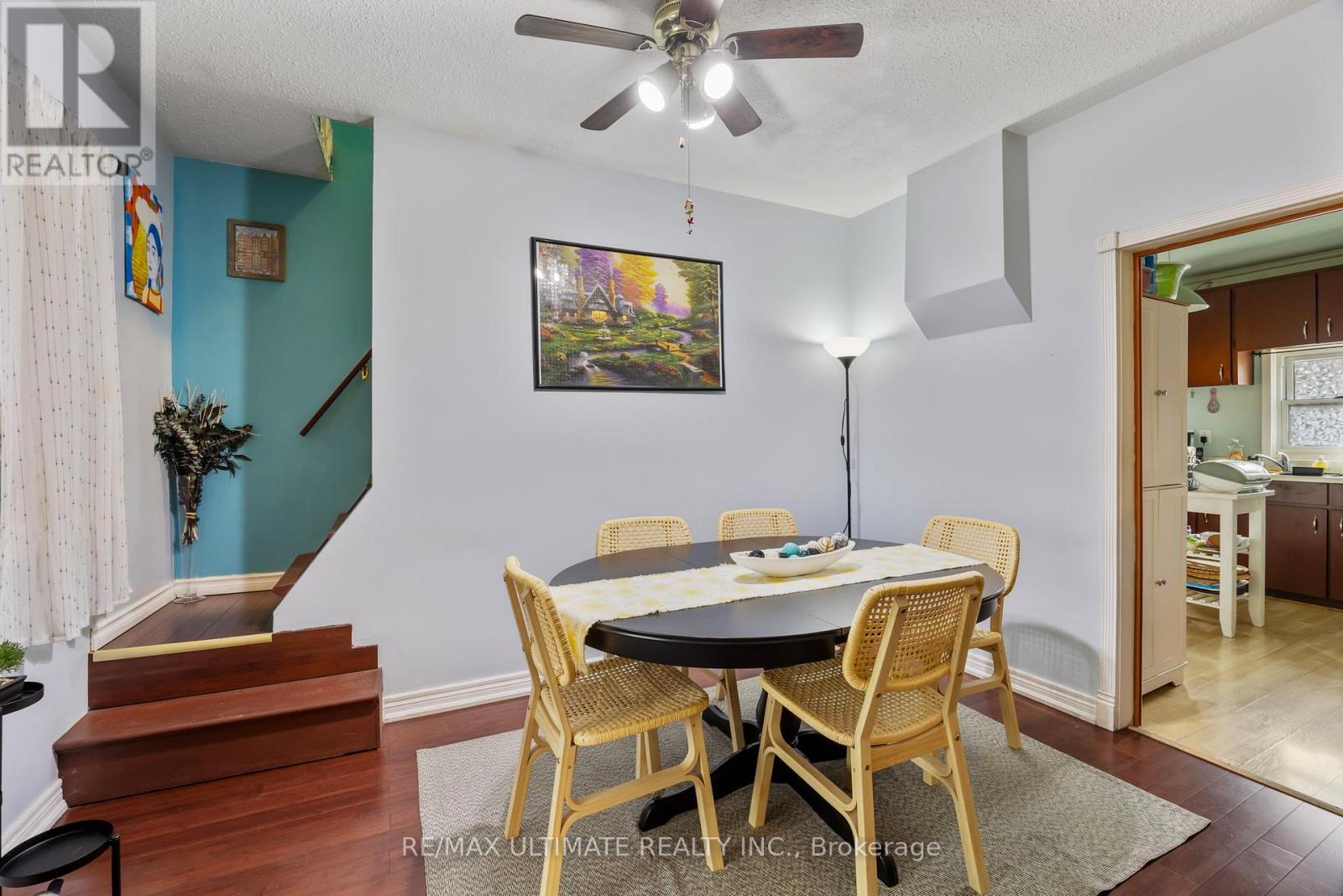 82 BEECHWOOD AVENUE, Toronto (Rockcliffe-Smythe), Ontario, M6N4T3 — Photo 10