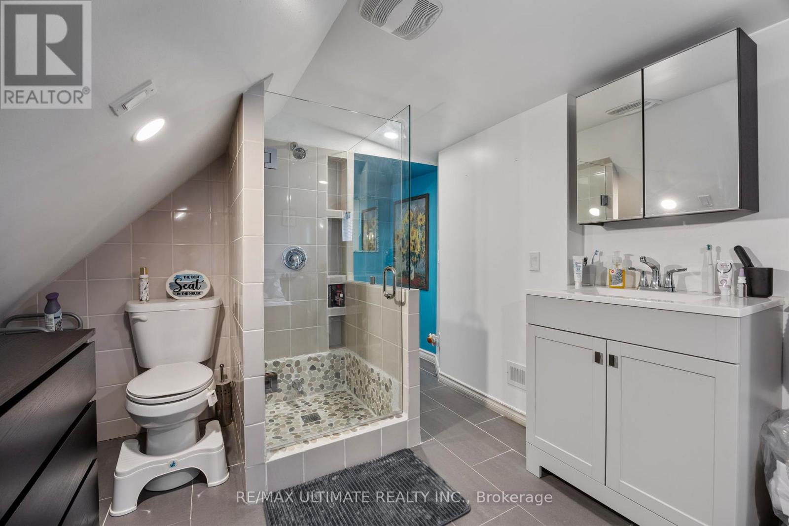 82 BEECHWOOD AVENUE, Toronto (Rockcliffe-Smythe), Ontario, M6N4T3 — Photo 18