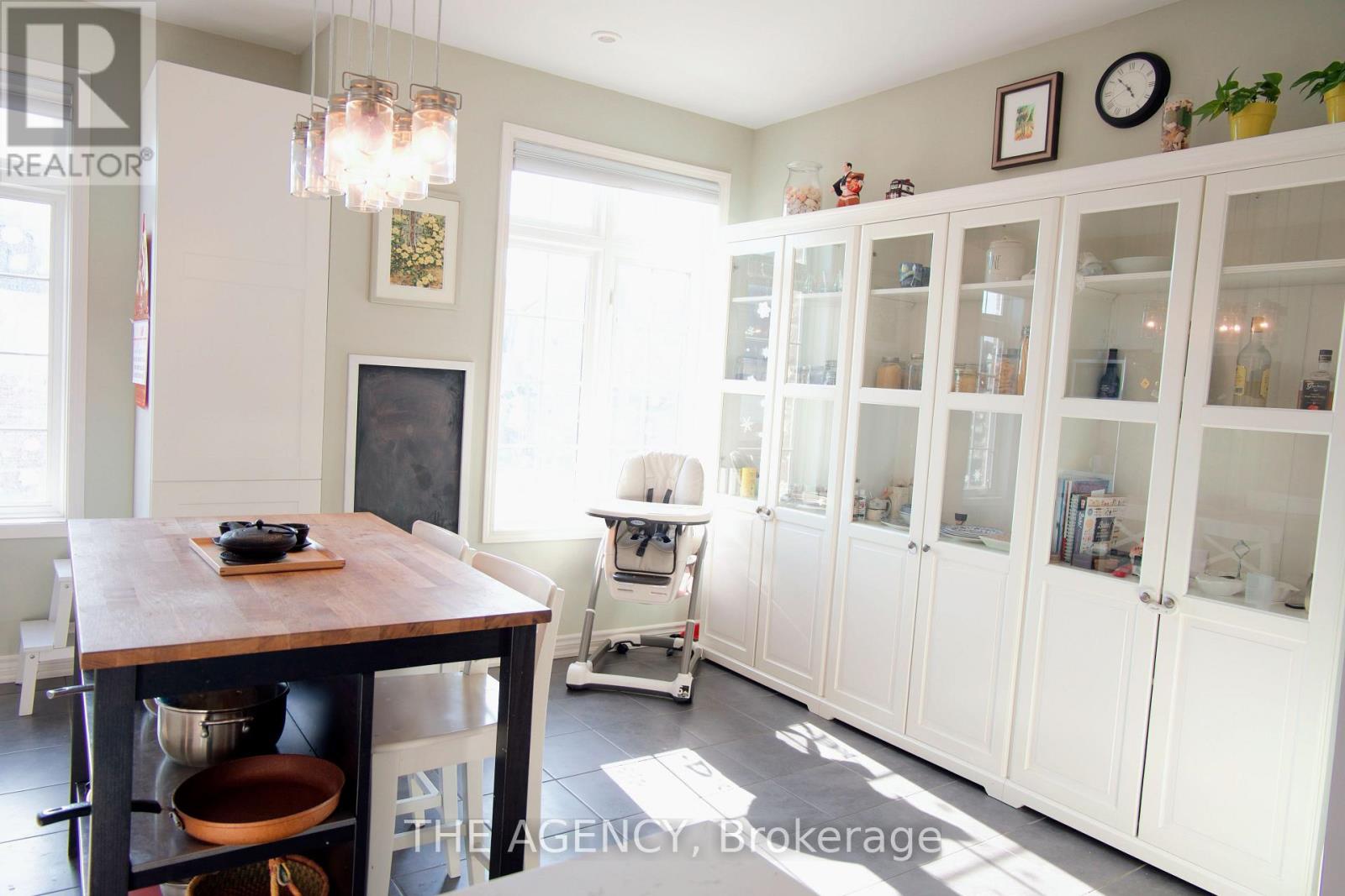 6 - 1127 HAIG BOULEVARD, Mississauga (Lakeview), Ontario, L5E2M6 — Photo 4