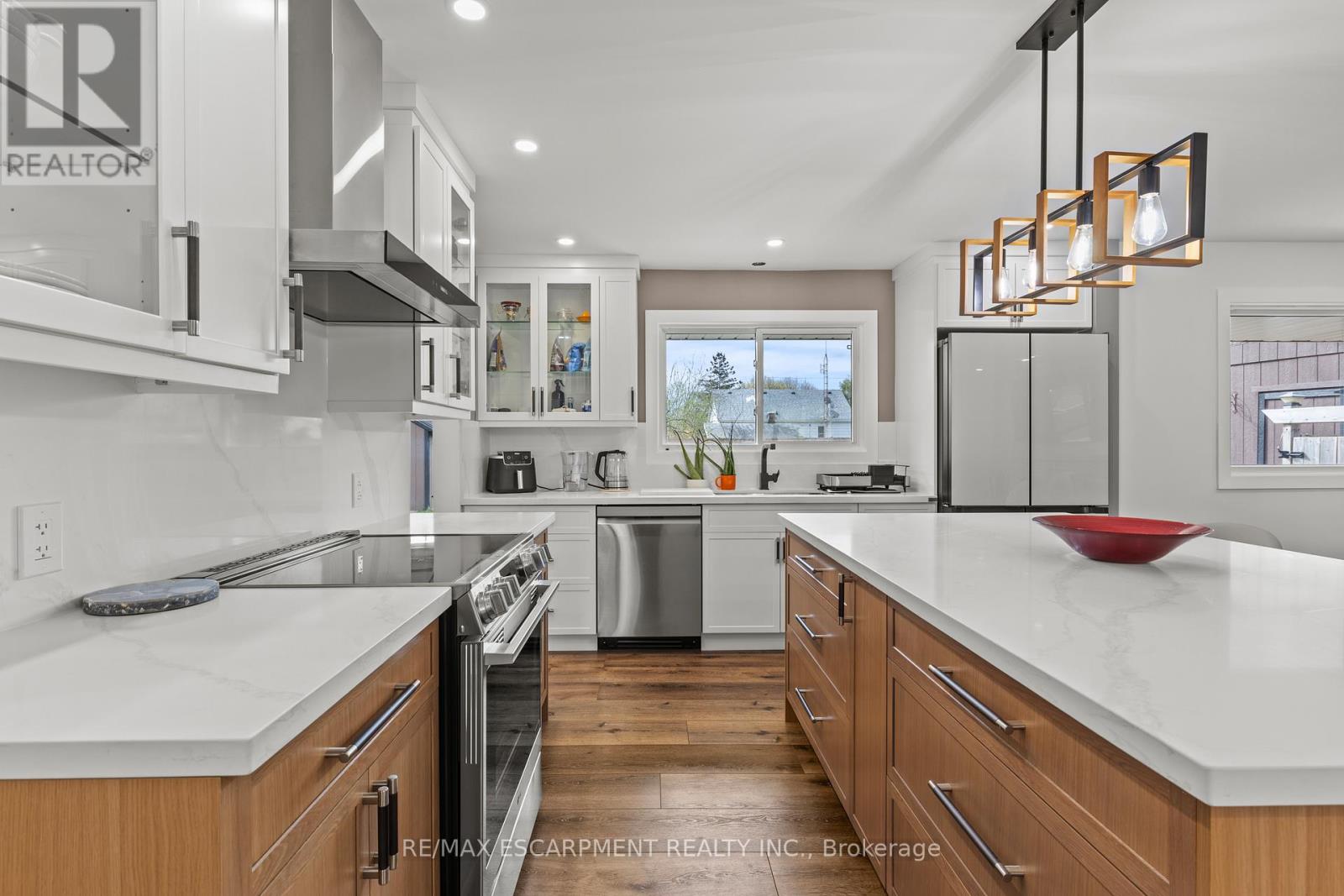 45 DRIFTWOOD DRIVE, Brantford, Ontario, N3R3K2 — Photo 13