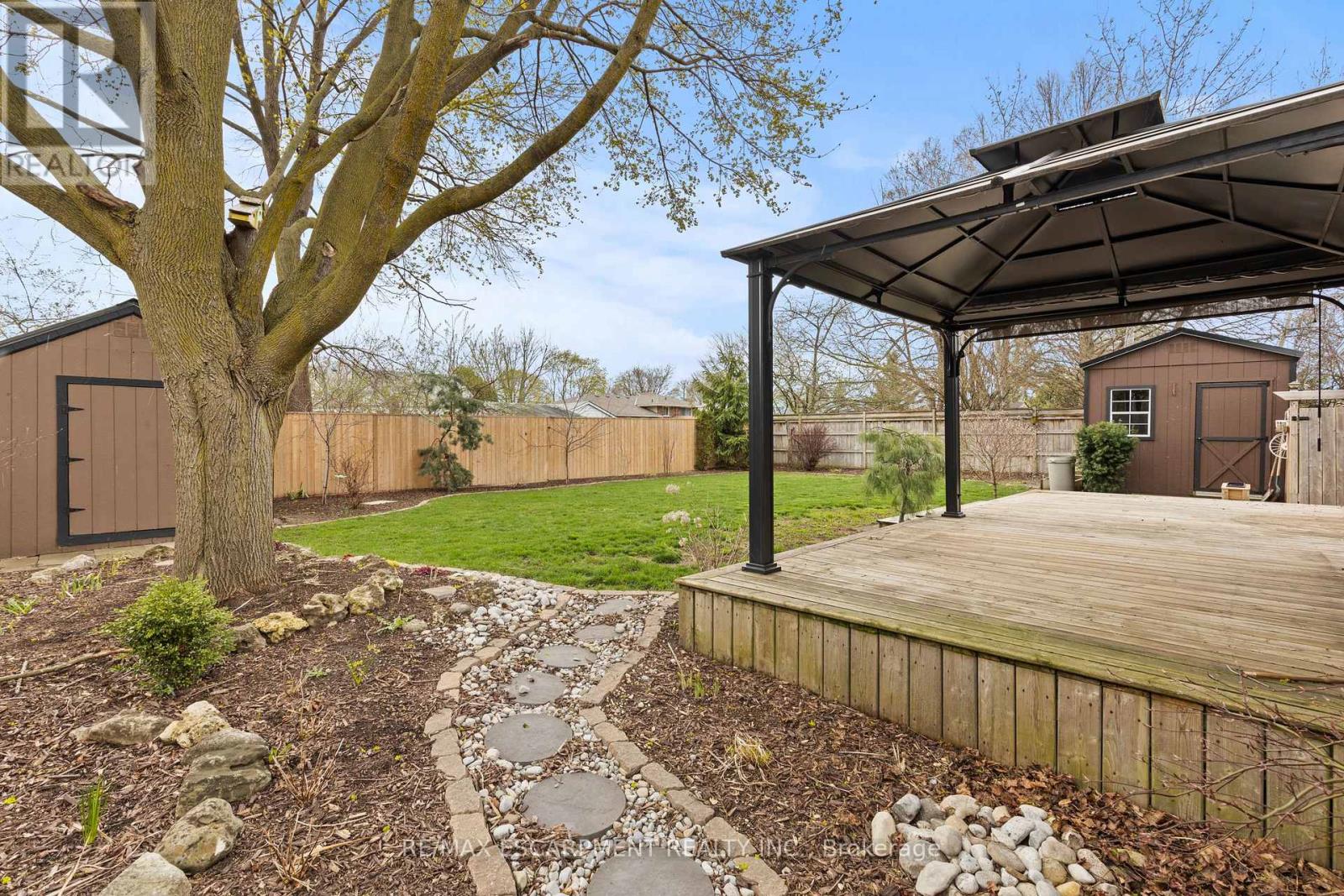 45 DRIFTWOOD DRIVE, Brantford, Ontario, N3R3K2 — Photo 27