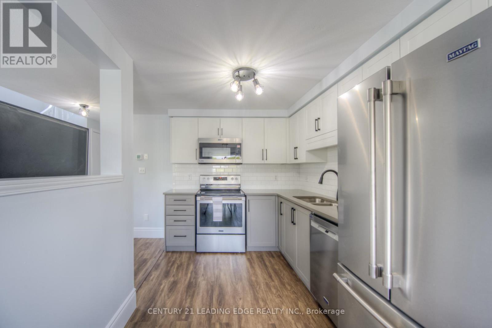 197 PROSPERITY DRIVE, Kitchener, Ontario, N2E4E5 — Photo 4