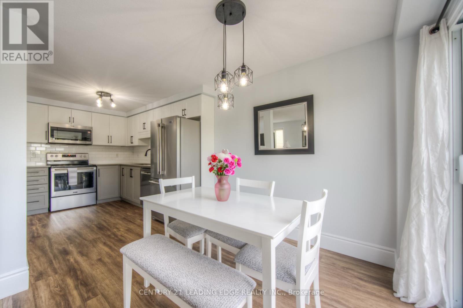 197 PROSPERITY DRIVE, Kitchener, Ontario, N2E4E5 — Photo 5