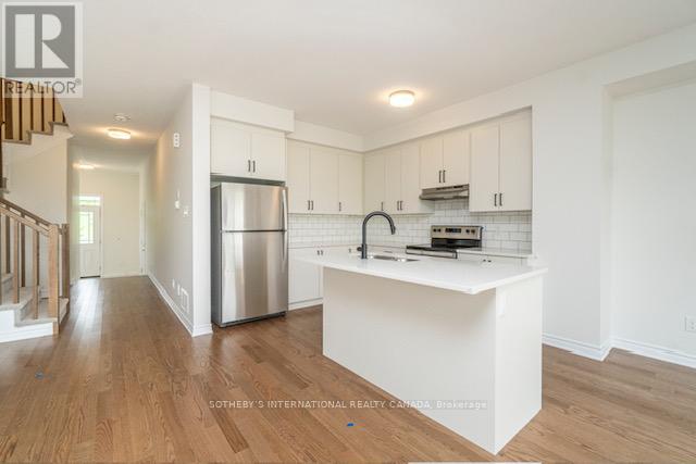 130 MAIN HALYARD LANE, Ottawa, Ontario, K2J7B6 — Photo 2