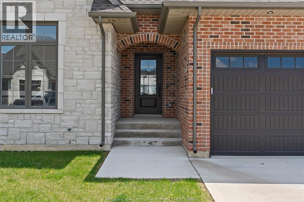 948 ST. JUDE COURT, Windsor, Ontario, N9G0B7 — Photo 2