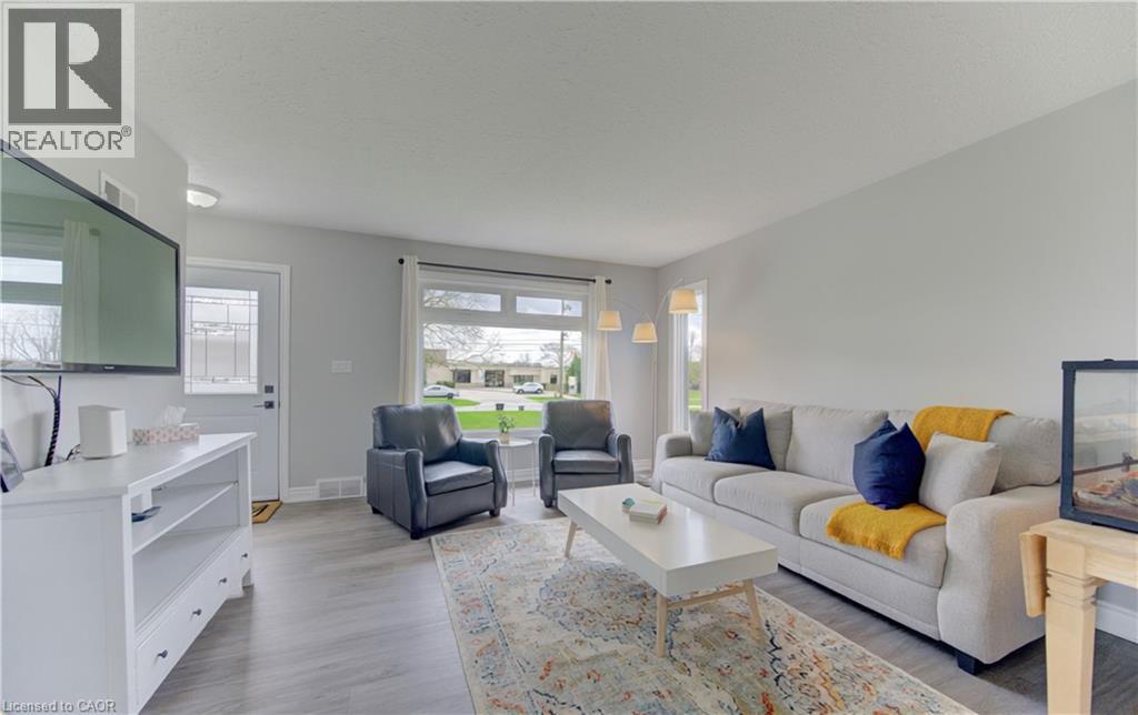 196 MYERS Road, Cambridge, Ontario, N1R7H1 — Photo 4