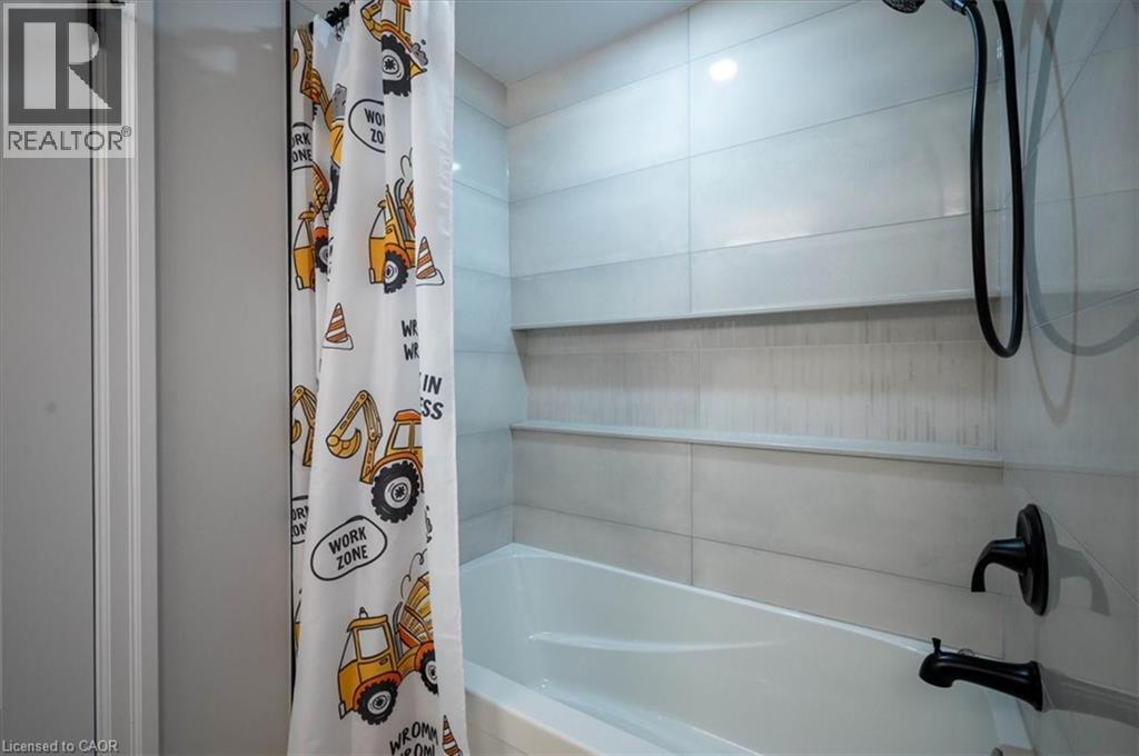 162 GREENBROOK Drive, Kitchener, Ontario, N2M4J7 — Photo 25