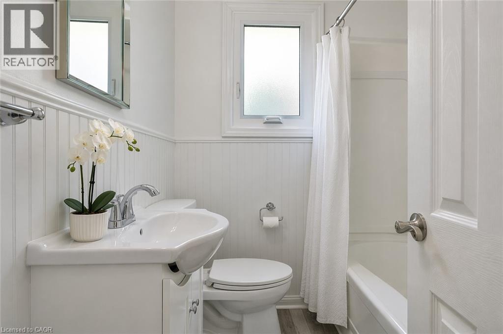 15 GAILMONT Drive, Hamilton, Ontario, L8K4B2 — Photo 13