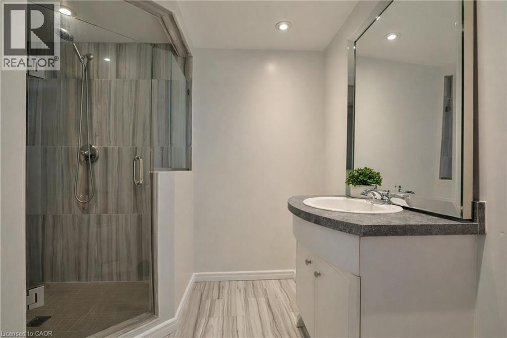 15 GAILMONT Drive, Hamilton, Ontario, L8K4B2 — Photo 20