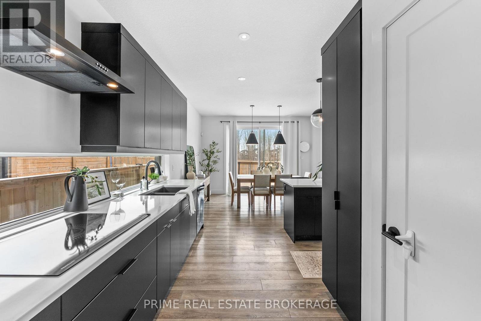 1577 APPLEROCK AVENUE, London North (North S), Ontario, N6G0X5 — Photo 14