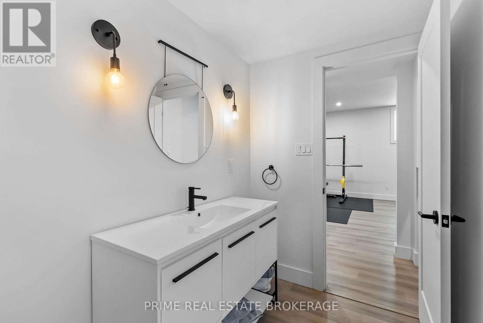 1577 APPLEROCK AVENUE, London North (North S), Ontario, N6G0X5 — Photo 38